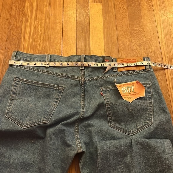 LEVI’S • premium the original 501 “93 stretch straight jean” • size 44 X 38” - Picture 12 of 17